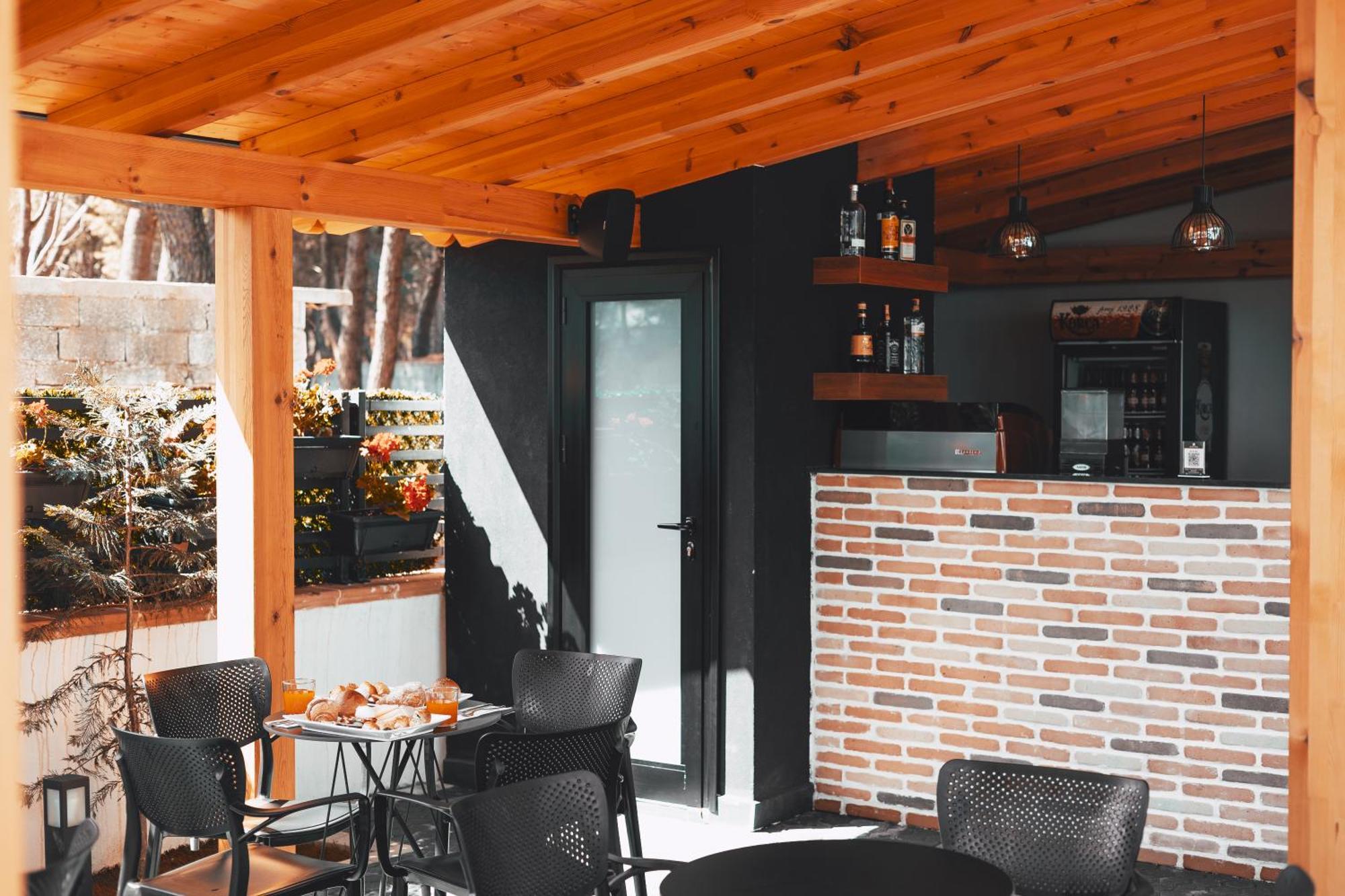 Hotel Beke Vlorë 外观 照片