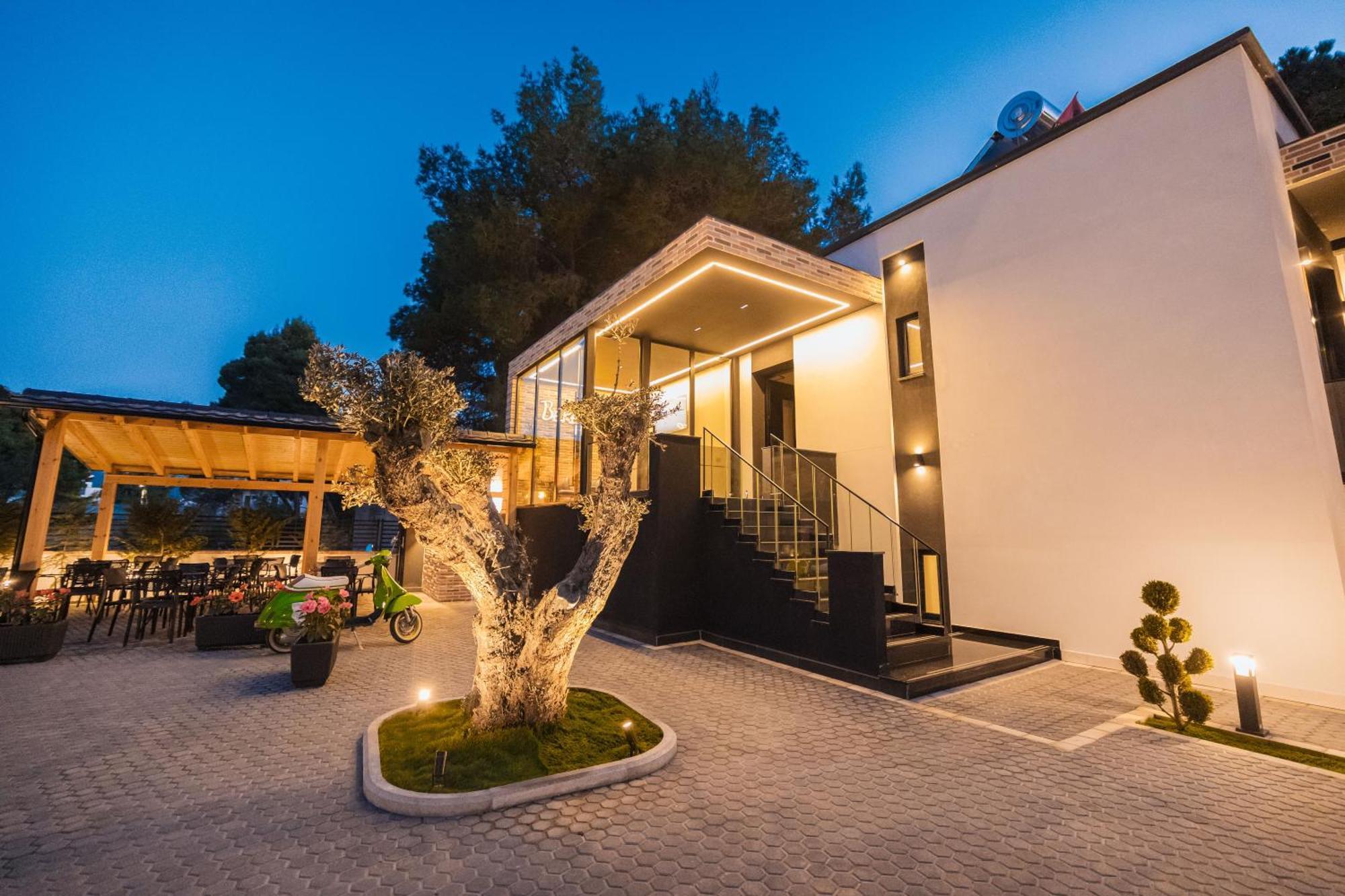 Hotel Beke Vlorë 外观 照片