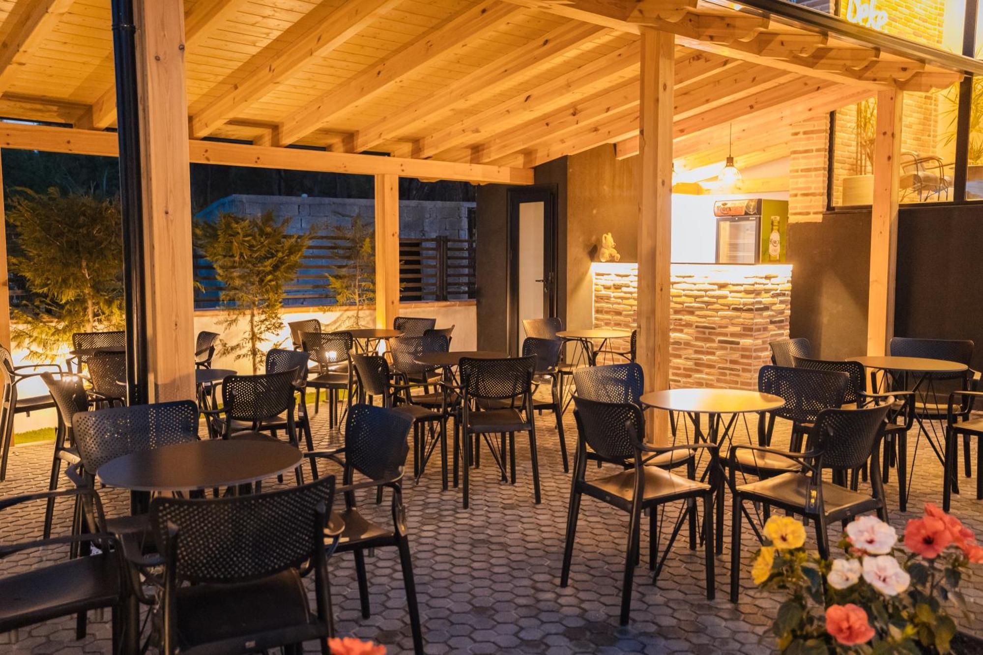 Hotel Beke Vlorë 外观 照片